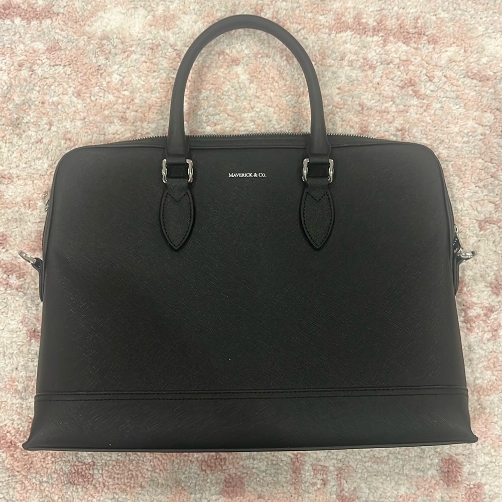 Maverick & co sleek black laptop bag